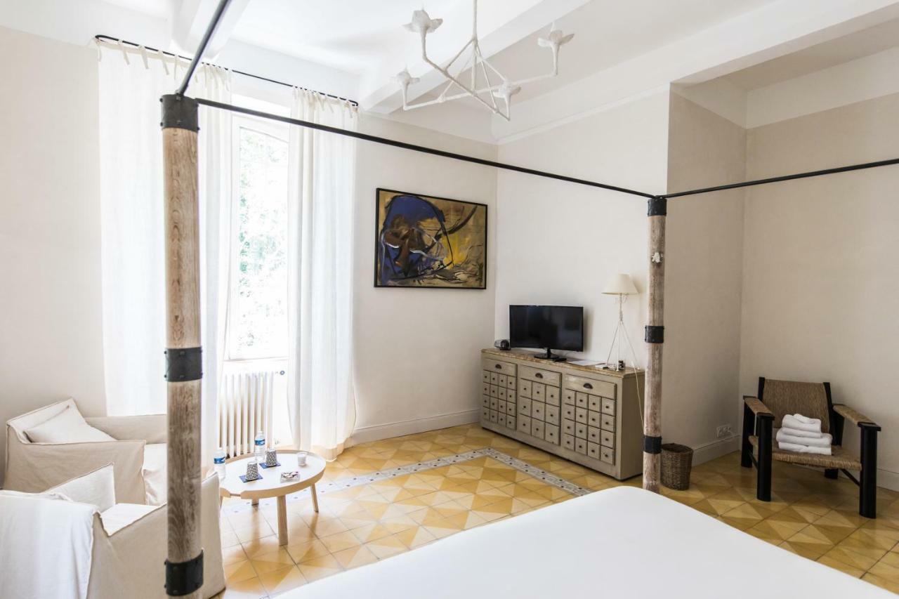 Bastide De Ganay - Saint Jerome Bed and Breakfast Aix-en-Provence Exteriör bild