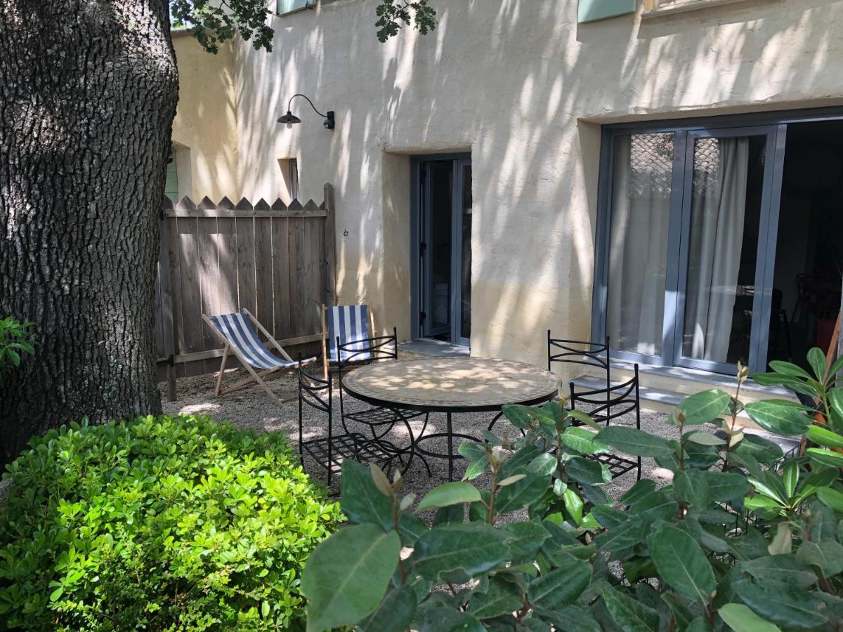 Bastide De Ganay - Saint Jerome Bed and Breakfast Aix-en-Provence Exteriör bild